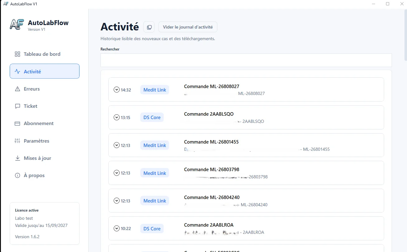 Pestaña Actividad AutoLabFlow avec certaines informations confidentielles floutées